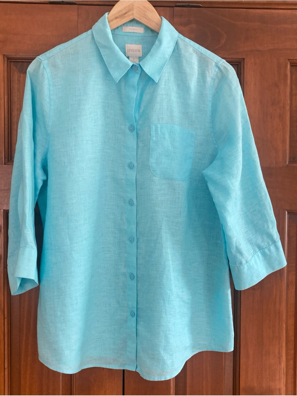 Chico's Turquoise 100% linen no iron Button-Down Shirt women’s size 1/ medium